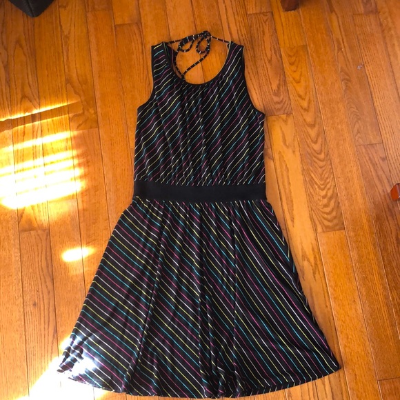 Old Navy Tie Back Summer Dress - Picture 8 of 10